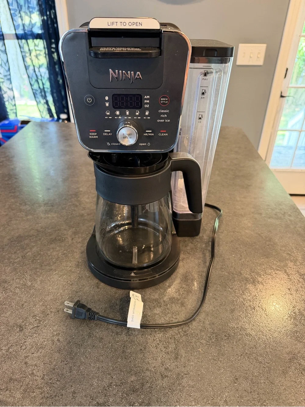 Ninja Coffee Maker - Black with Transparent Reservoir and Glass Carafe